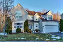  Eagle Hollow Dr, Middletown CT