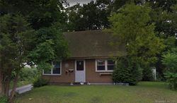 Pre-foreclosure in  PENNYWOOD LN Willimantic, CT 06226