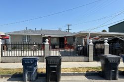  E 129th St, Compton CA