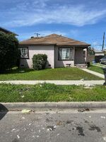  N Pannes Ave, Compton CA