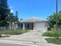 Pre-foreclosure in  26TH AVE E Bradenton, FL 34208