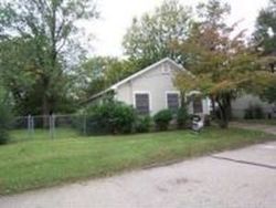 Pre-foreclosure in  E ACADEMY AVE Searcy, AR 72143