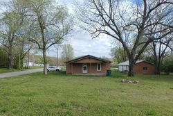 Pre-foreclosure Listing in PARK ST FLIPPIN, AR 72634