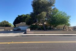 Pre-foreclosure in  W PARADISE LN Glendale, AZ 85306
