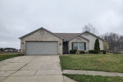 Pre-foreclosure in  CHEMISTRY CT Indianapolis, IN 46239