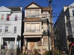Pre-foreclosure in  22ND ST Irvington, NJ 07111