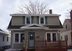 Pre-foreclosure in  W 7TH ST Duluth, MN 55807
