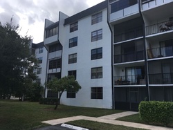 Pre-foreclosure in  ROCK ISLAND RD  Fort Lauderdale, FL 33319