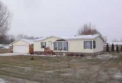 Pre-foreclosure Listing in COUNTRY LN CECIL, WI 54111