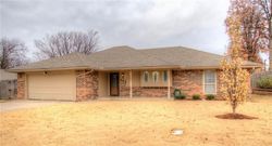 Pre-foreclosure in  DOVE HOLW Oklahoma City, OK 73110