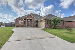  Geneva Rea Ln, Yukon OK