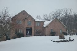 Pre-foreclosure Listing in CRYSTAL SPRINGS DR CRANBERRY TWP, PA 16066