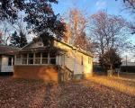 Pre-foreclosure in  S 8TH ST Springfield, IL 62703