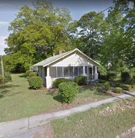 Pre-foreclosure in  S BLANDING ST Sumter, SC 29150