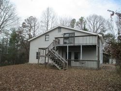 Pre-foreclosure in  WINDING RIVER RD Mountain Rest, SC 29664