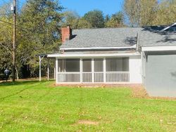 Pre-foreclosure in  PIEDMONT HWY Piedmont, SC 29673