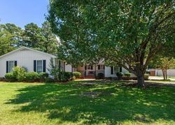 Pre-foreclosure in  LEFT BANK DR Florence, SC 29501