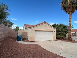 Pre-foreclosure Listing in SKY ROCK CT HENDERSON, NV 89011