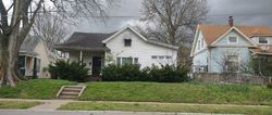Pre-foreclosure in  W WALNUT ST Springfield, MO 65806