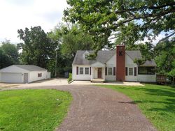 Pre-foreclosure Listing in ROBIN HILL DR STEELVILLE, MO 65565