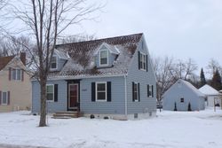 Pre-foreclosure in  6TH AVE N Windom, MN 56101