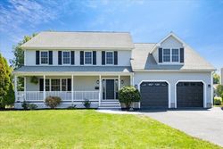 Pre-foreclosure in  FOREST PARK RD Woburn, MA 01801