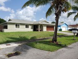 Pre-foreclosure in  SW 254TH TER Homestead, FL 33032