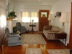 Pre-foreclosure in  LOXLEY RD Toledo, OH 43613