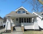 Pre-foreclosure in  FAIRVIEW DR Toledo, OH 43612