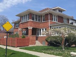 Pre-foreclosure in  S CRANDON AVE Chicago, IL 60649
