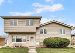 Pre-foreclosure in  STEPHEN DR Chicago Ridge, IL 60415