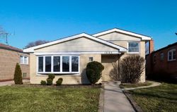 Pre-foreclosure in  EVERS ST Dolton, IL 60419