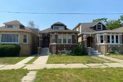 Pre-foreclosure in  W 90TH ST Chicago, IL 60620