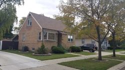 Pre-foreclosure in  N 34TH AVE Melrose Park, IL 60160