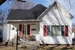Pre-foreclosure Listing in N HART ST PRINCETON, IN 47670