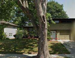 Pre-foreclosure Listing in E 19TH ST STERLING, IL 61081