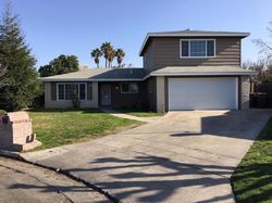  Willow Dr, Madera CA