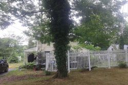  Harrison Pl, Bay Shore NY