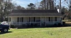 Pre-foreclosure Listing in SUNSET DR WEAVER, AL 36277