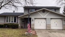 Pre-foreclosure in  ALMONT DR Columbus, OH 43229