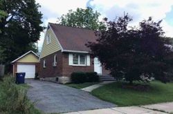 Pre-foreclosure in  READING AVE Reading, PA 19609