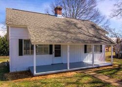 Pre-foreclosure Listing in E BEATTIE ST LIBERTY, SC 29657