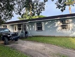 Pre-foreclosure in  NW 10TH ST Belle Glade, FL 33430