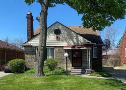 Pre-foreclosure in  SUSSEX ST Detroit, MI 48235