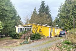 Pre-foreclosure in  218TH PL SE Snohomish, WA 98296