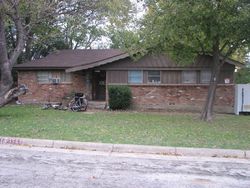 Pre-foreclosure in  ORIENT DR Haltom City, TX 76117