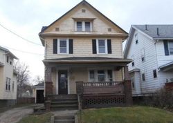 Pre-foreclosure in  STANTON AVE Akron, OH 44301