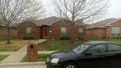 Pre-foreclosure in  HORSESHOE CT Desoto, TX 75115