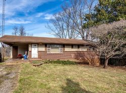 Pre-foreclosure in  WOODLANE DR Rockwood, TN 37854
