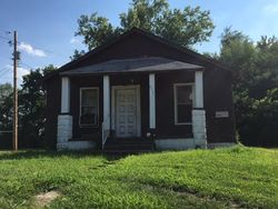 Pre-foreclosure in  MILDRED AVE East Saint Louis, IL 62206